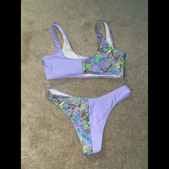 Leaf Print Bikini Swimsuit - Picture 5 of 10